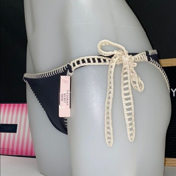 New Victoria Secret Swimsuit 2PC small set - Picture 8 of 11